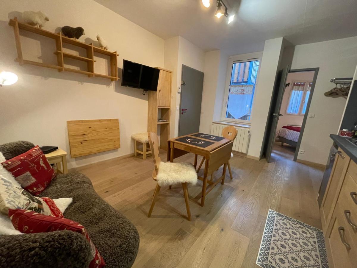T2 30M2 Plein Centre, Lit Fait, Linge Fourni, Wifi Appartement Cauterets Buitenkant foto
