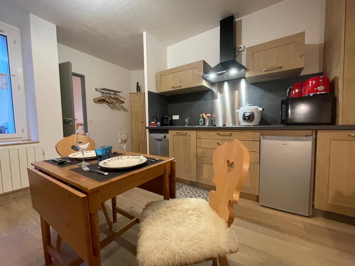 T2 30M2 Plein Centre, Lit Fait, Linge Fourni, Wifi Appartement Cauterets Buitenkant foto